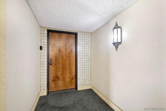 17637 Pomerado Road 223, San Diego, CA 92128