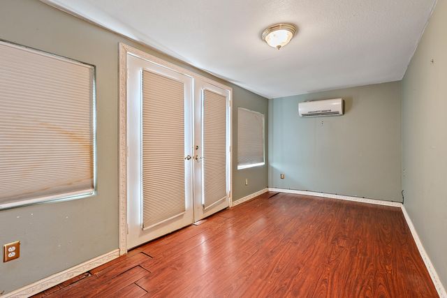 5725 75th Street, Lubbock, TX 79424