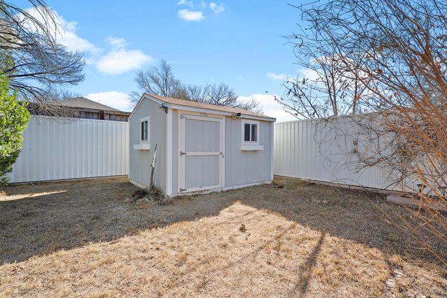 5725 75th Street, Lubbock, TX 79424