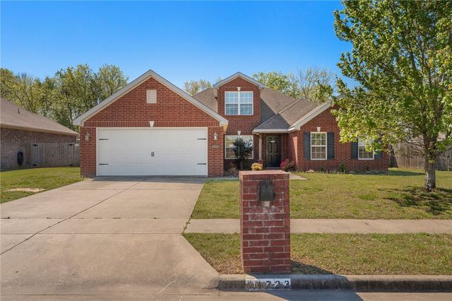 11723 E Creek Lane, Farmington, AR 72730