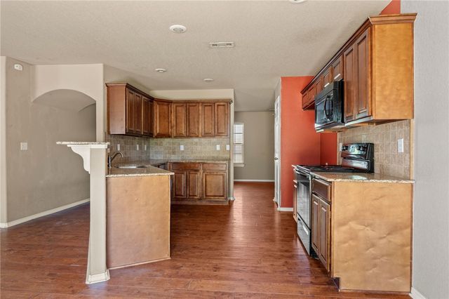 11723 E Creek Lane, Farmington, AR 72730