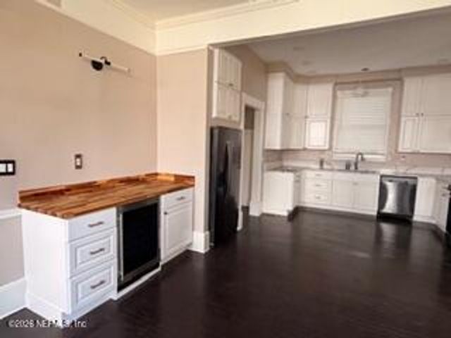 2141 FORBES Street, Jacksonville, FL 32204