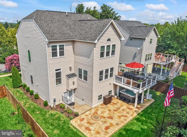 7671 HAMELIN LN, Gainesville, VA 20155