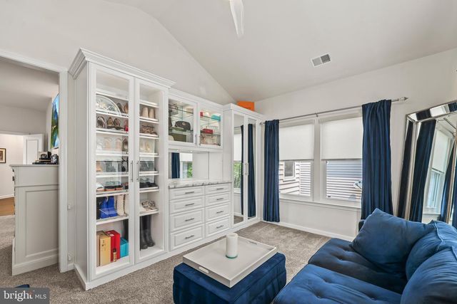 7671 HAMELIN LN, Gainesville, VA 20155