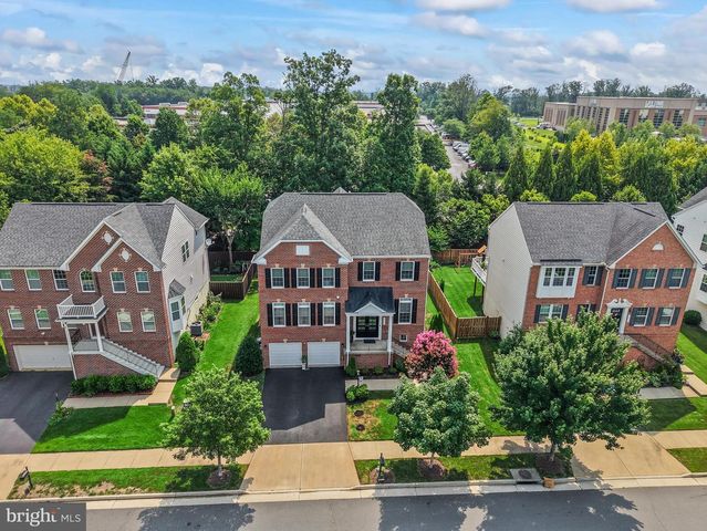7671 HAMELIN LN, Gainesville, VA 20155