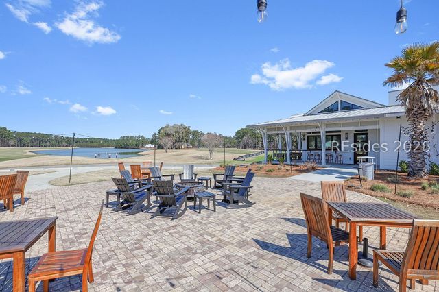 209 Foxbriar Ct, Hardeeville, SC 29927