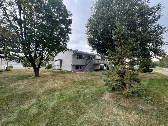 6279 Monticello Lane N, Maple Grove, MN 55369
