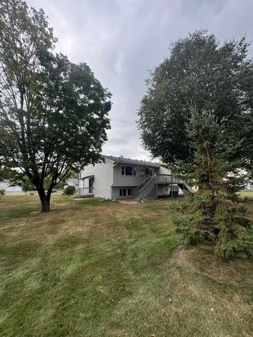 6279 Monticello Lane N, Maple Grove, MN 55369
