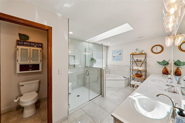 10 White Birch Lane, Collinsville, IL 62234