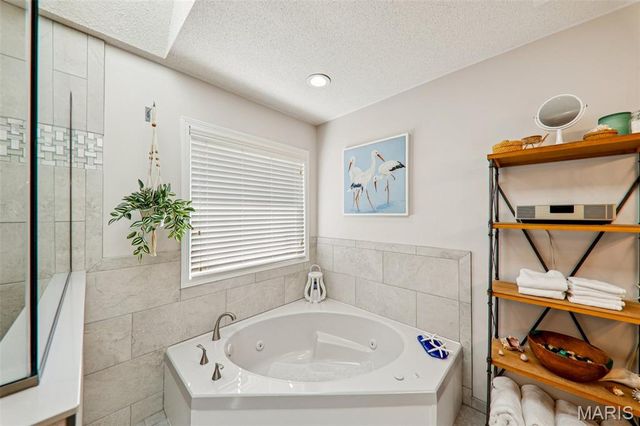 10 White Birch Lane, Collinsville, IL 62234