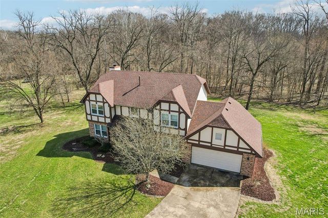 10 White Birch Lane, Collinsville, IL 62234