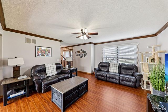 10 White Birch Lane, Collinsville, IL 62234