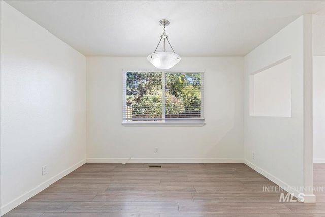 10986 W Wildrose Crt, Boise, ID 83713