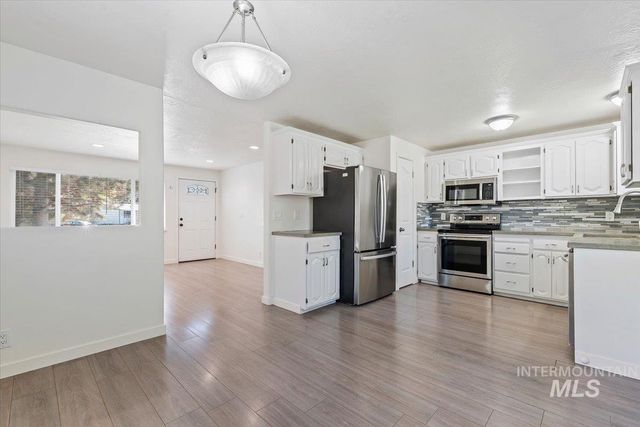 10986 W Wildrose Crt, Boise, ID 83713