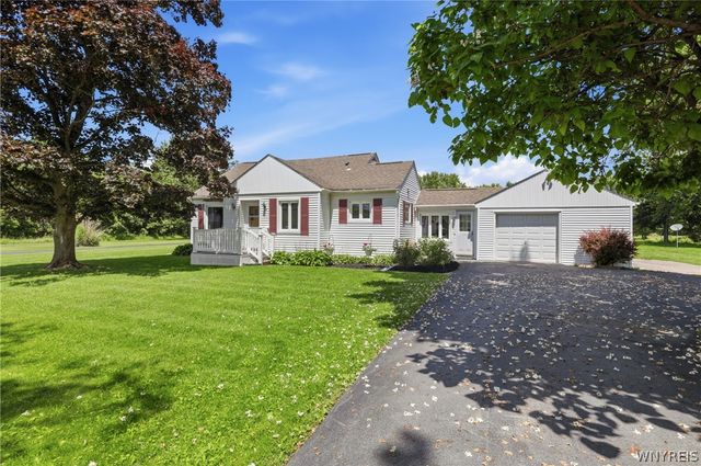 6158 Broadway Street, Lancaster, NY 14086