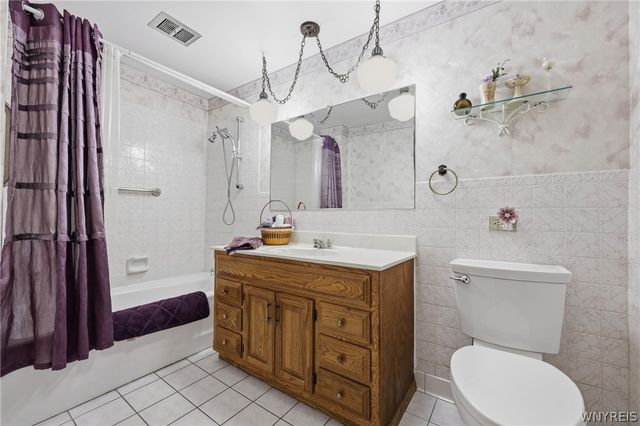 6158 Broadway Street, Lancaster, NY 14086