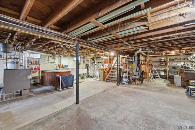 6158 Broadway Street, Lancaster, NY 14086