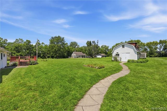 6158 Broadway Street, Lancaster, NY 14086