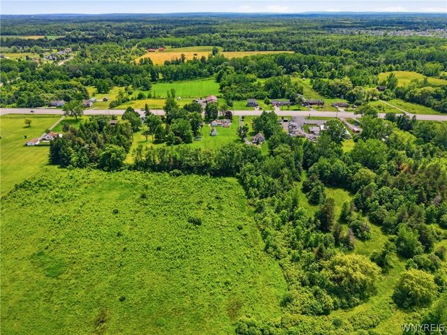 6158 Broadway Street, Lancaster, NY 14086