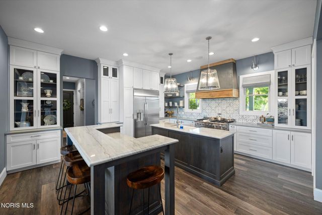 4950 Black Road, Monclova, OH 43542