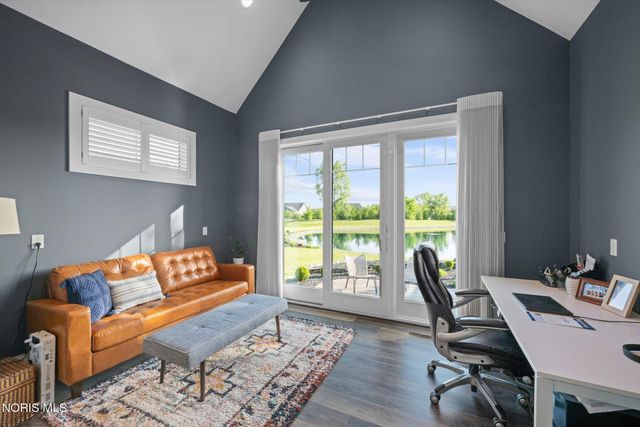 4950 Black Road, Monclova, OH 43542
