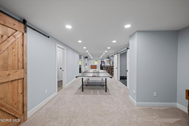 4950 Black Road, Monclova, OH 43542