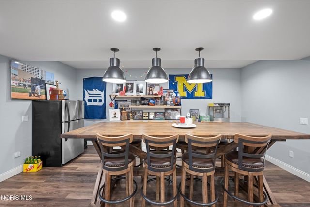 4950 Black Road, Monclova, OH 43542