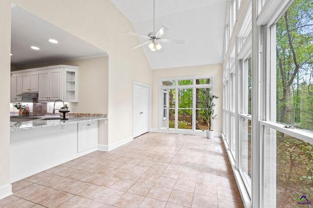 128 N Wolf Creek Drive, Macon, GA 31210