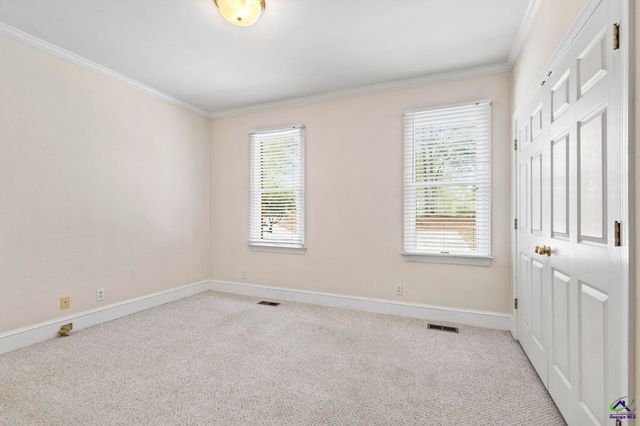 128 N Wolf Creek Drive, Macon, GA 31210