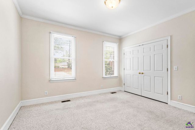 128 N Wolf Creek Drive, Macon, GA 31210