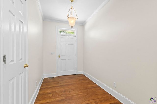 128 N Wolf Creek Drive, Macon, GA 31210