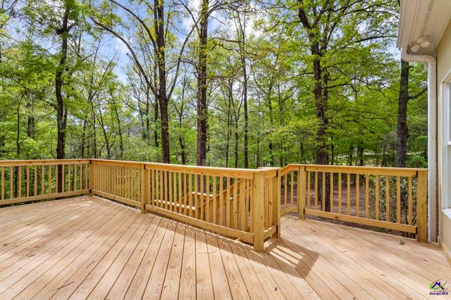 128 N Wolf Creek Drive, Macon, GA 31210