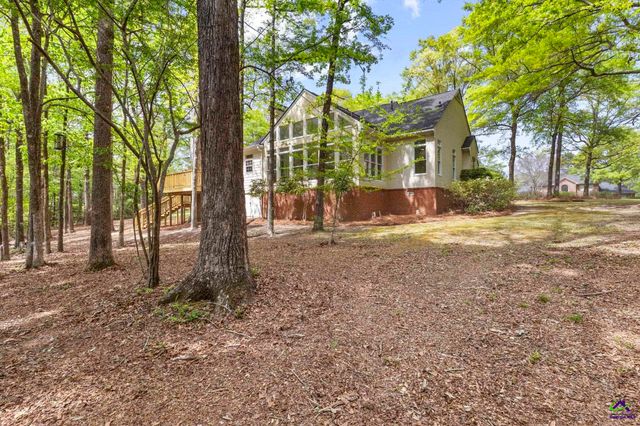 128 N Wolf Creek Drive, Macon, GA 31210
