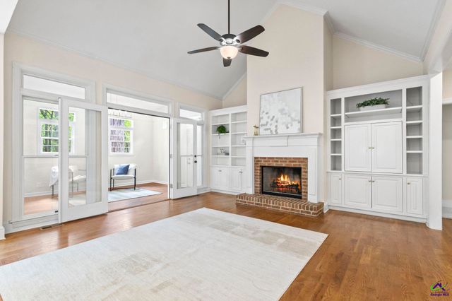 128 N Wolf Creek Drive, Macon, GA 31210