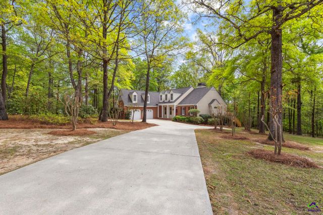 128 N Wolf Creek Drive, Macon, GA 31210