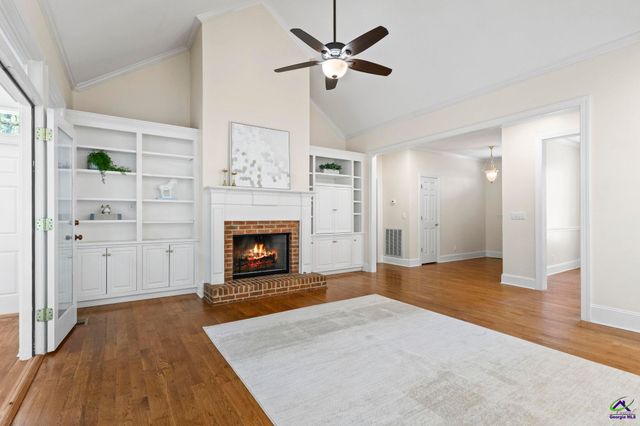 128 N Wolf Creek Drive, Macon, GA 31210