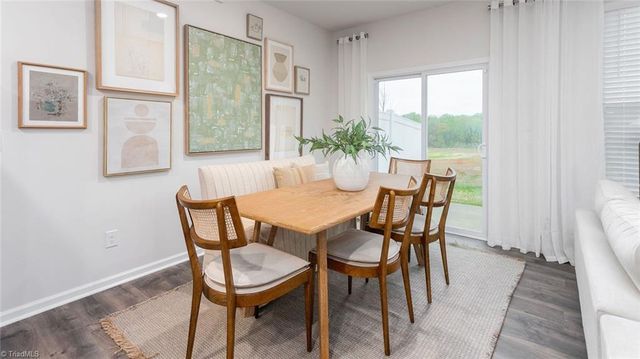 1436 Amberview Lane, Kernersville, NC 27284