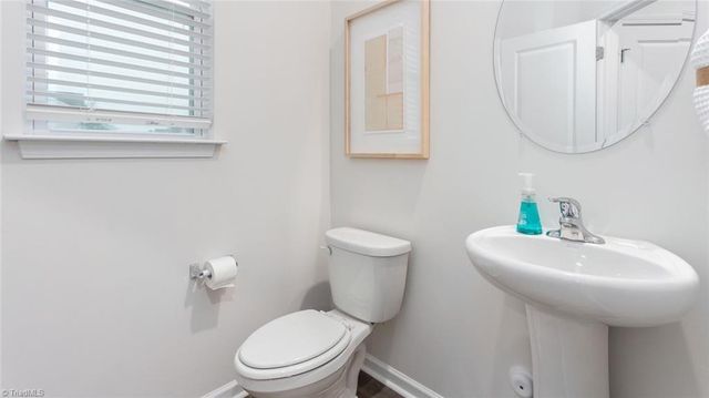 1436 Amberview Lane, Kernersville, NC 27284