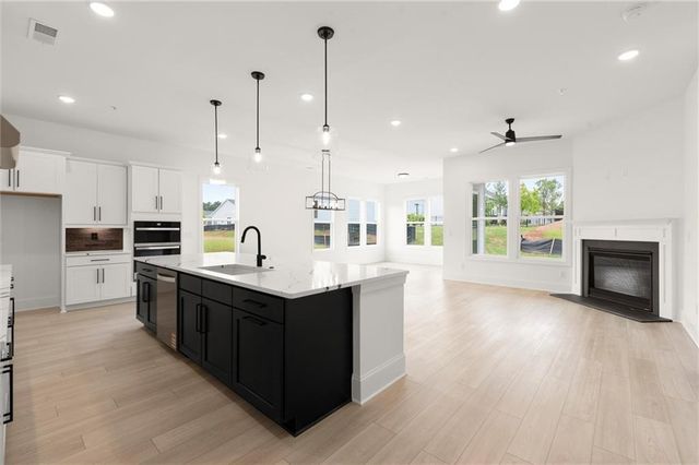 283 Vinca Circle NW, Kennesaw, GA 30144