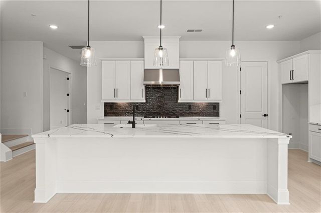283 Vinca Circle NW, Kennesaw, GA 30144