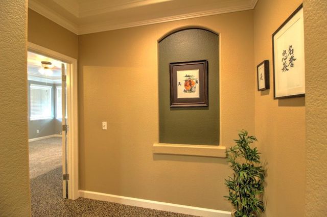 2865 Sierra Gold Ct, Riverbank, CA 95367