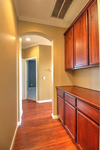 2865 Sierra Gold Ct, Riverbank, CA 95367