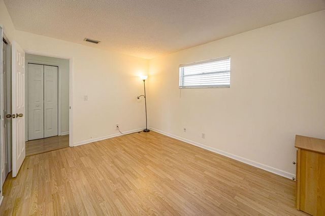 420 W Palm Street 23, Lantana, FL 33462