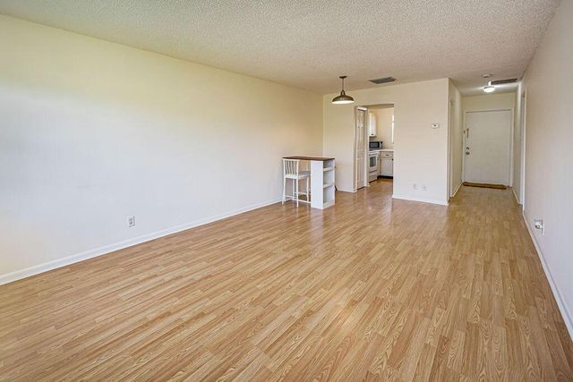 420 W Palm Street 23, Lantana, FL 33462