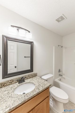 111 Vandenberg Lane, Harvest, AL 35749