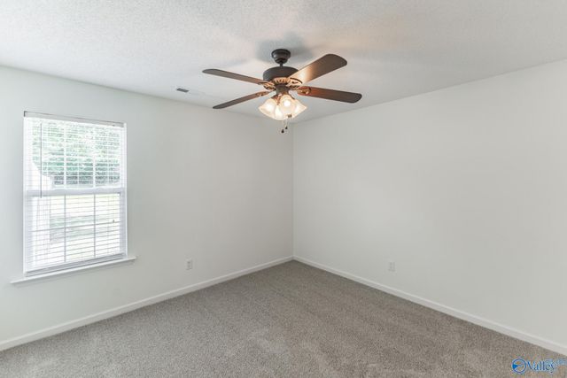 111 Vandenberg Lane, Harvest, AL 35749