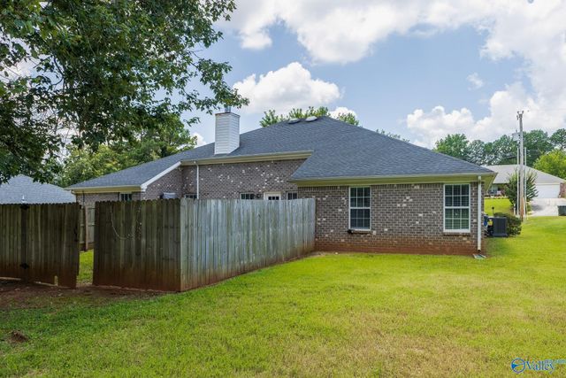 111 Vandenberg Lane, Harvest, AL 35749