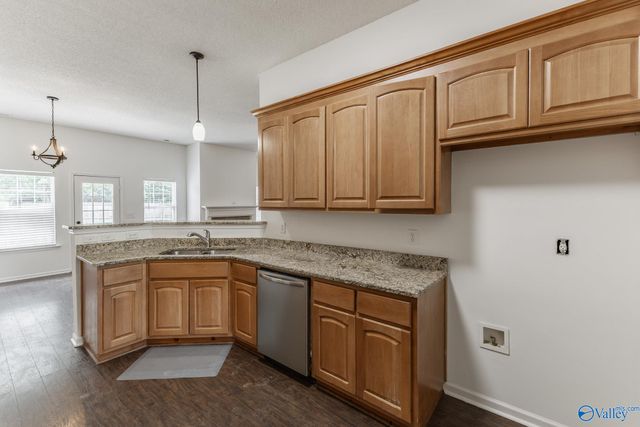 111 Vandenberg Lane, Harvest, AL 35749