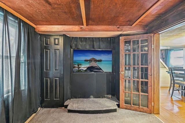 715 Central, Stoughton, MA 02072