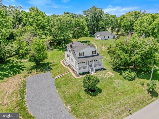 637 PERSIMMON LN, Shepherdstown, WV 25443